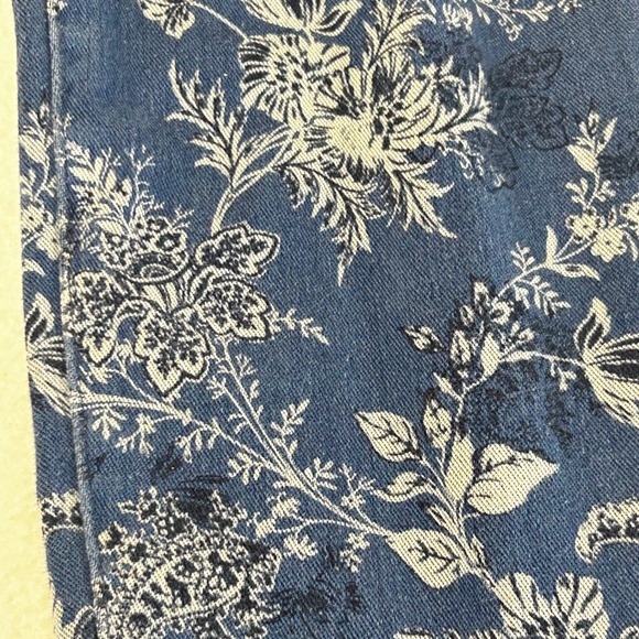 Time and Tru Womens Jeans Floral Print Blue Size XXL 20 High Rise Denim - Picture 12 of 13